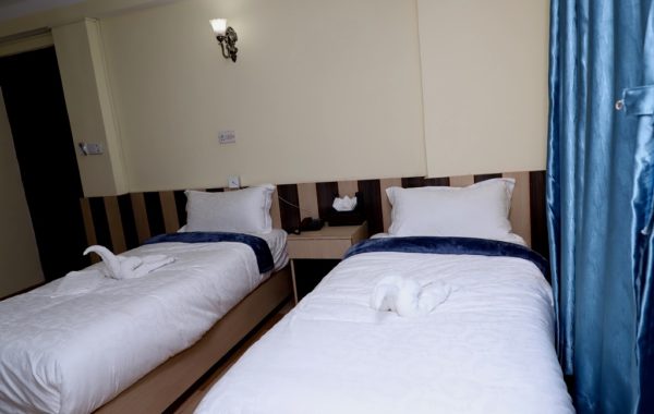 2 Single Bed Room